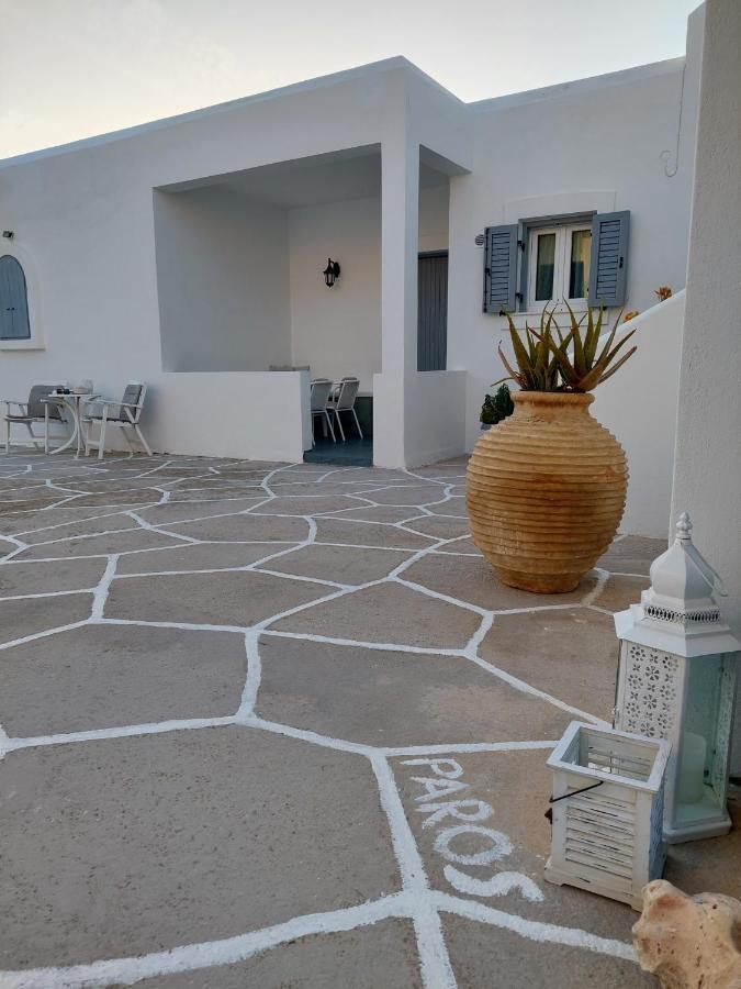 Paros Reppas House "Portes" Buitenkant foto